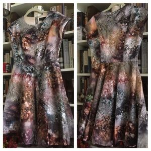 ⚡sale ️Ted Baker multi color short sleeve dress ⚡️